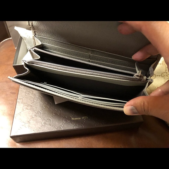 Gucci Wallet - Picture 4 of 7